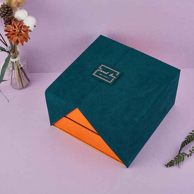 Gift Box Square Clamshell Bridesmaid And Bridesmaid Hand Gift Box