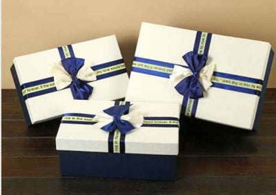 Rectangular oversized gift box with hand
