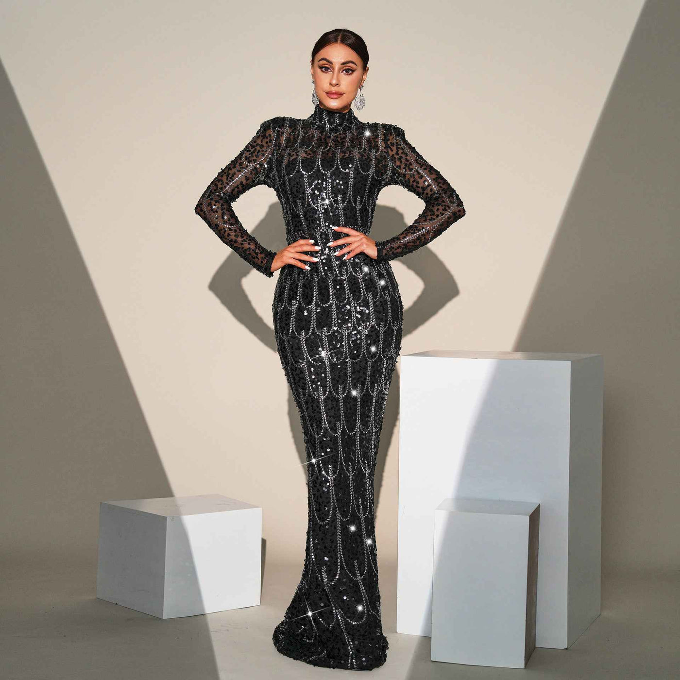 Long Sleeve Round Neck Slim-fit Sequined Banquet Evening Dress