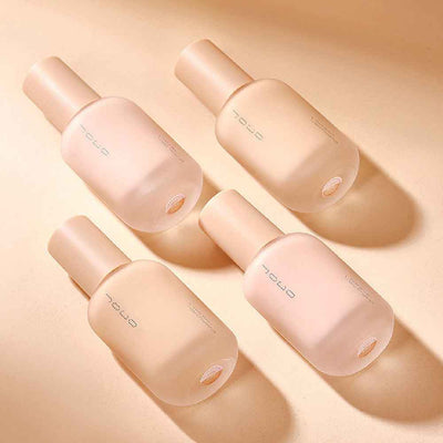 Light Yarn Skin Beauty Liquid Foundation Lightweight Moisturizing Long-lasting Concealer Waterproof And Sweat-proof