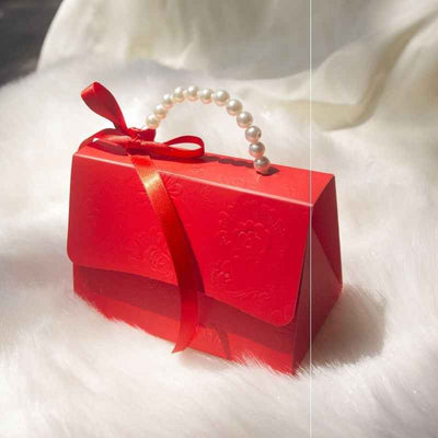 European Style Wedding Banquet Candy Box Wedding Banquet Supplies Bridesmaid Hand Gift Portable Small Paper Box Candy Box Gift Box