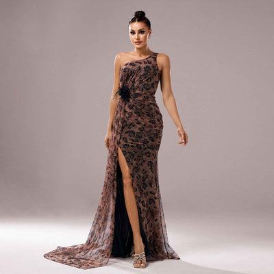 One-shoulder Diagonal Collar Leopard Sequined Evening Dress