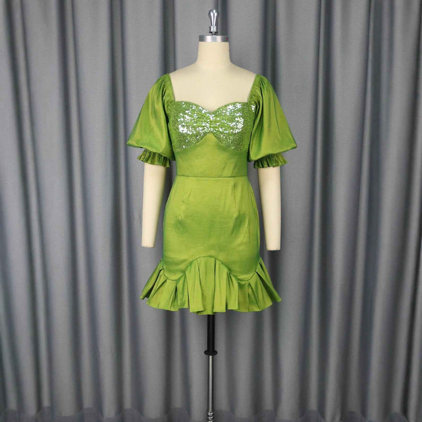 Sequin Stitching Ruffled Banquet Sheath Evening Dress