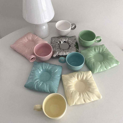Nordic Style Ceramic Cup With Pillow Coaster Creative Couple Coffee Cup Tea Cups Saucers Christmas Gift Box Set Drinkware