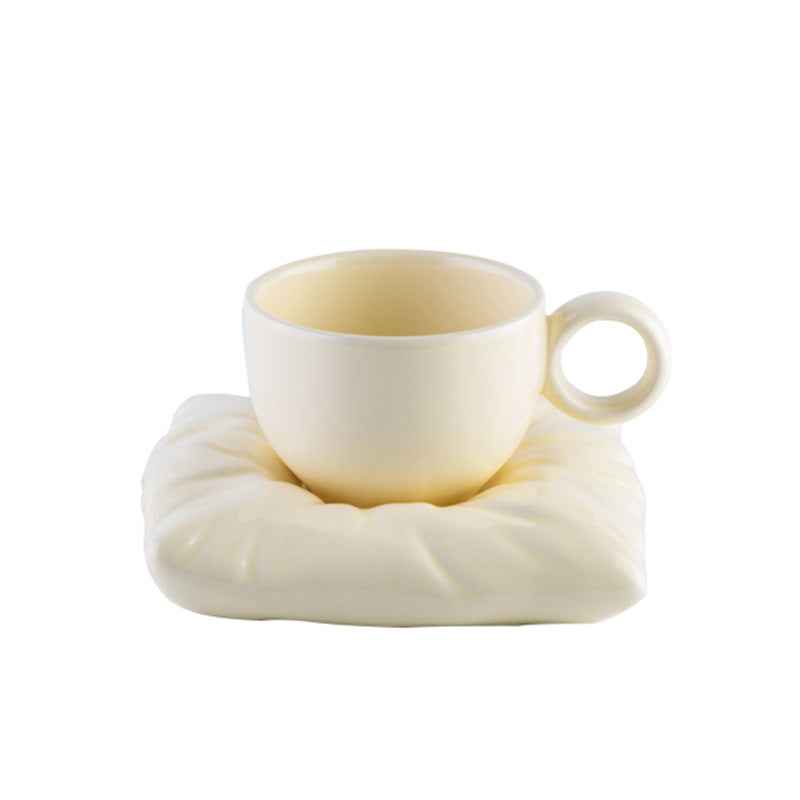 Nordic Style Ceramic Cup With Pillow Coaster Creative Couple Coffee Cup Tea Cups Saucers Christmas Gift Box Set Drinkware