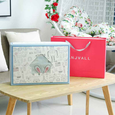 Newborn gift box set