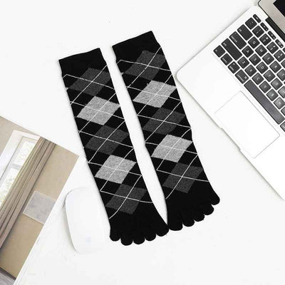 Men's Business High Toe Diamond-shaped Small Dot Vertical Bar Solid Color Socks