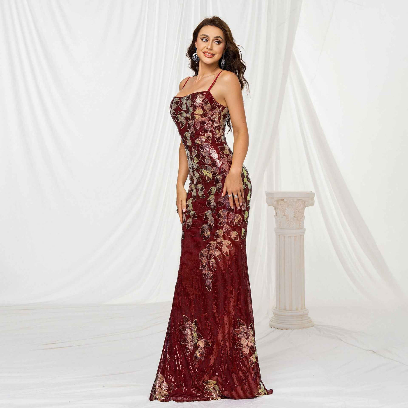 Sling Off-neck Sheath Sequined Banquet Fishtail Evening Dress