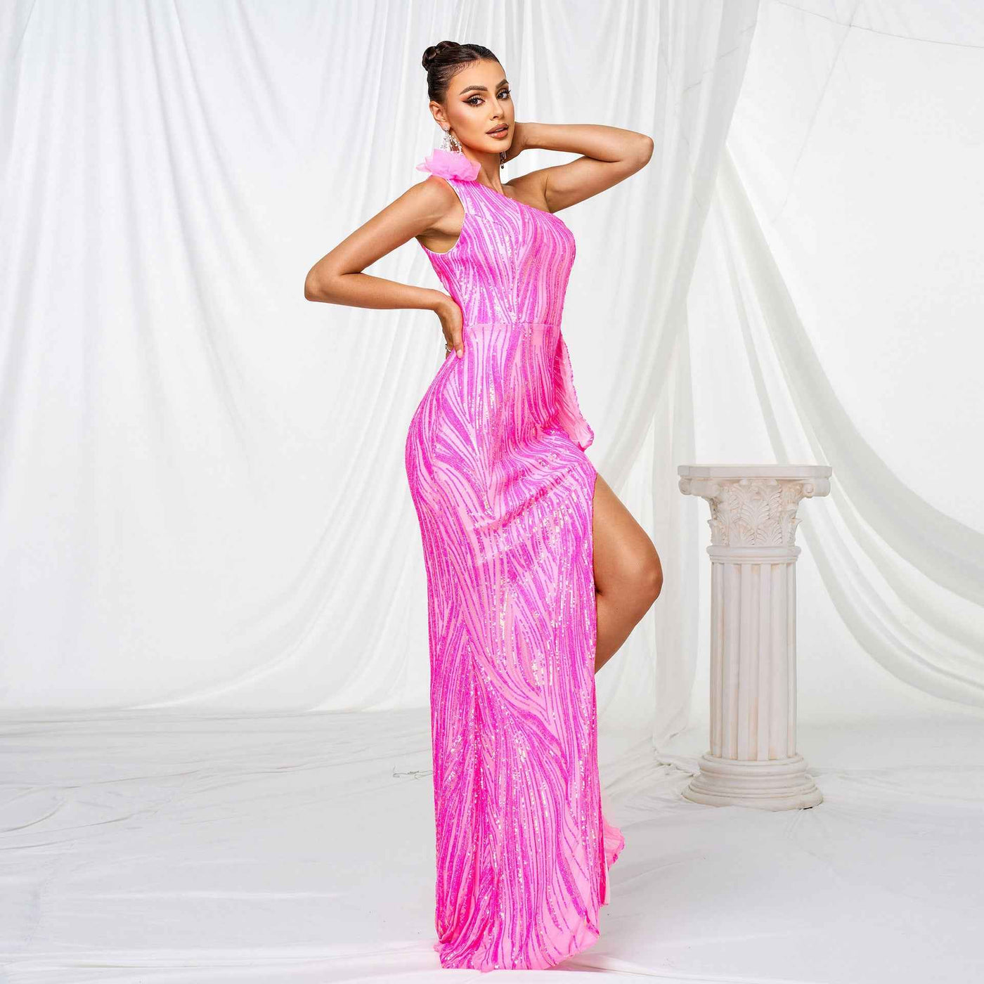 One-shoulder Diagonal Collar Sequined Slit Evening Dress