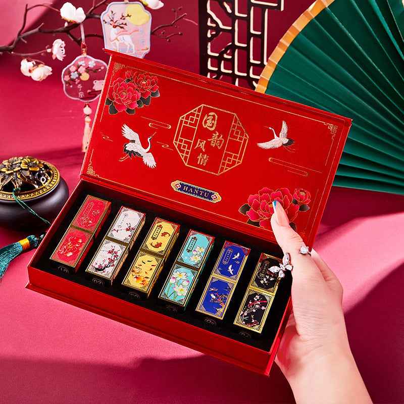 Imperial Christmas Gift Box Chinese Style Carved Lipstick Kit