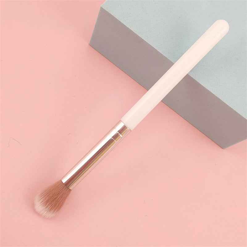 Highlight Face Powder Nose Shadow Shading Brush
