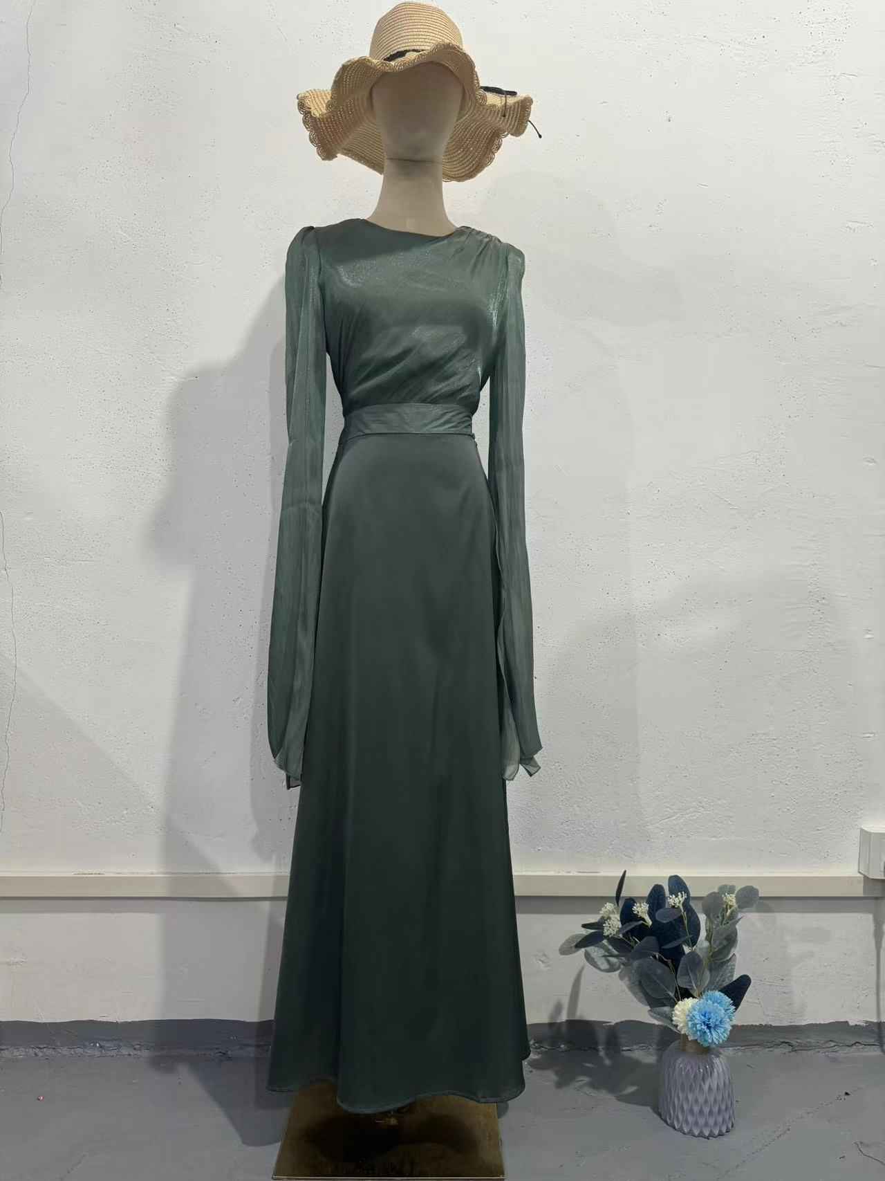 Elegant Summer Sleeve Contrast Chiffon & Satin Maxi Dress With Flared Cuffs - Slim Fit Long Dress For Women