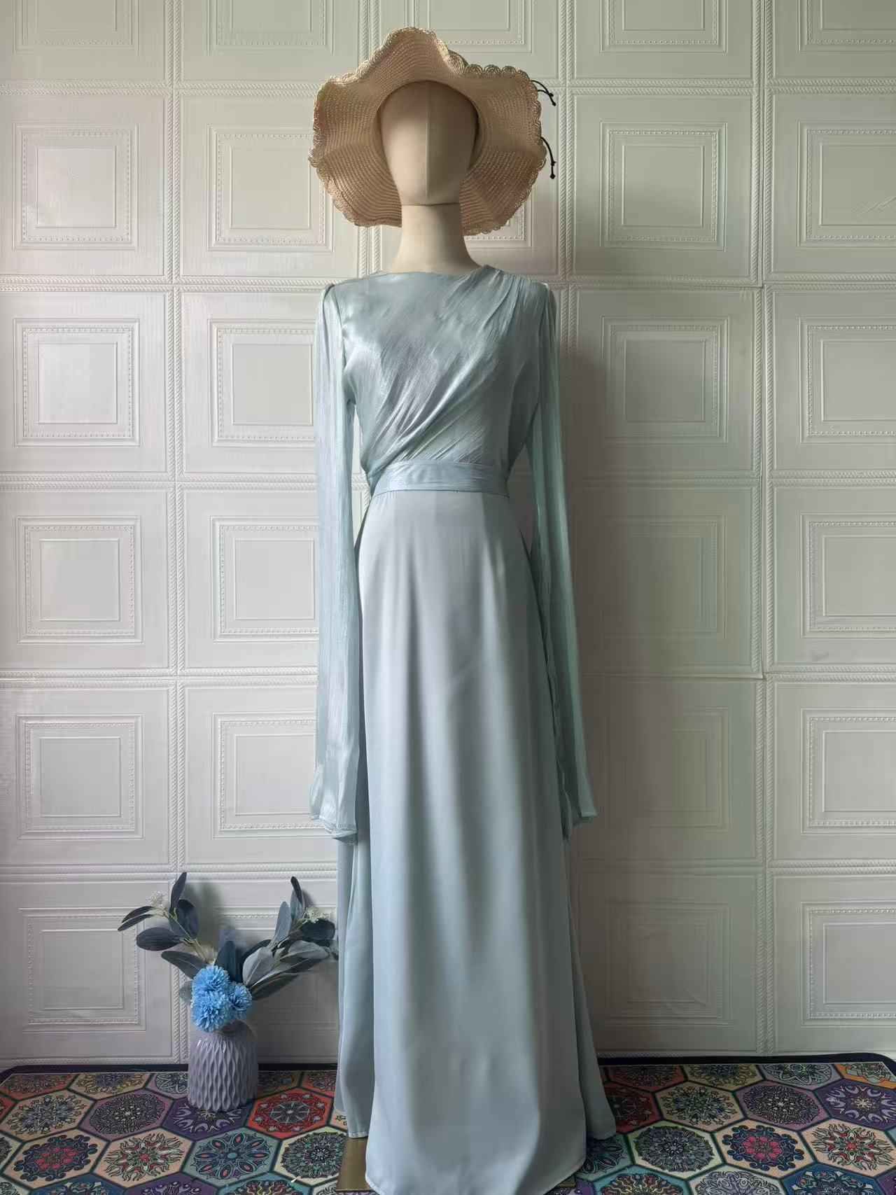 Elegant Summer Sleeve Contrast Chiffon & Satin Maxi Dress With Flared Cuffs - Slim Fit Long Dress For Women